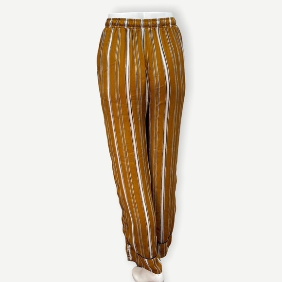 5/$20 
Emory PARK golden‎ yellow striped pant - Picture 6 of 6